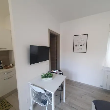 Mini Suite Valentino Casale Monferrato Exterior photo